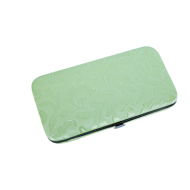  manicure & pedicure instruments